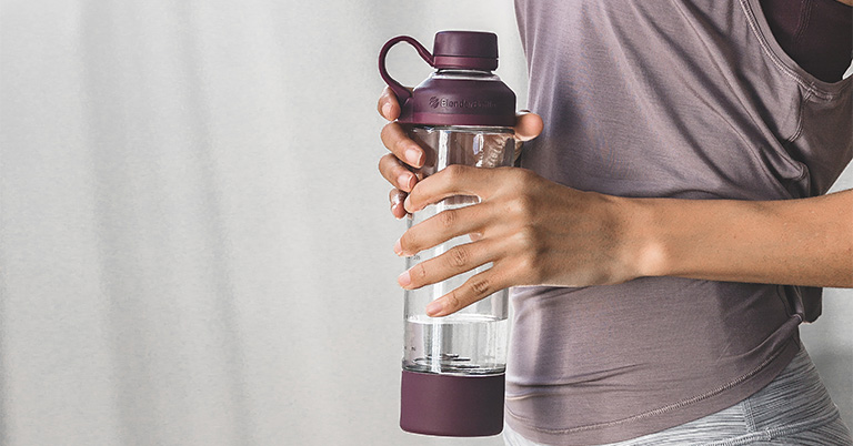 Blender or Shaker Bottle: Which One Makes the Perfect Protein Shake? –  Beyond Shakers